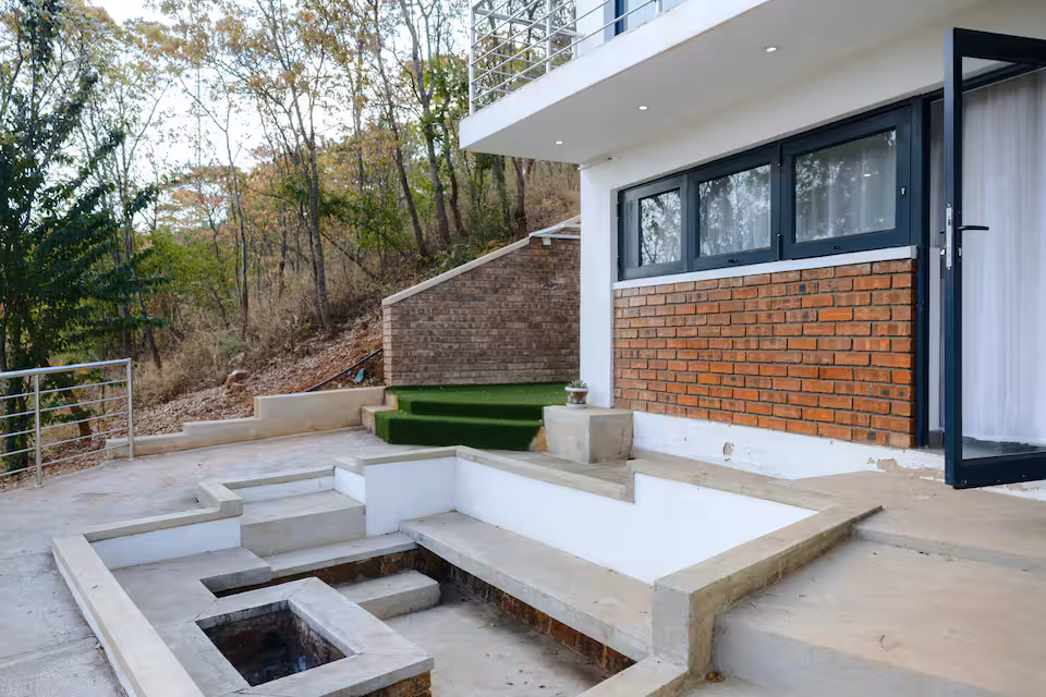 The Nest — Private firepit lounge